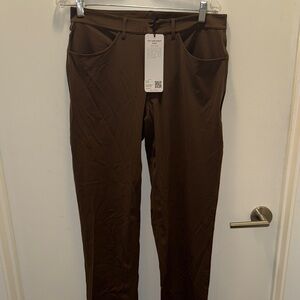 Alo Yoga Men's Day and Night Pants